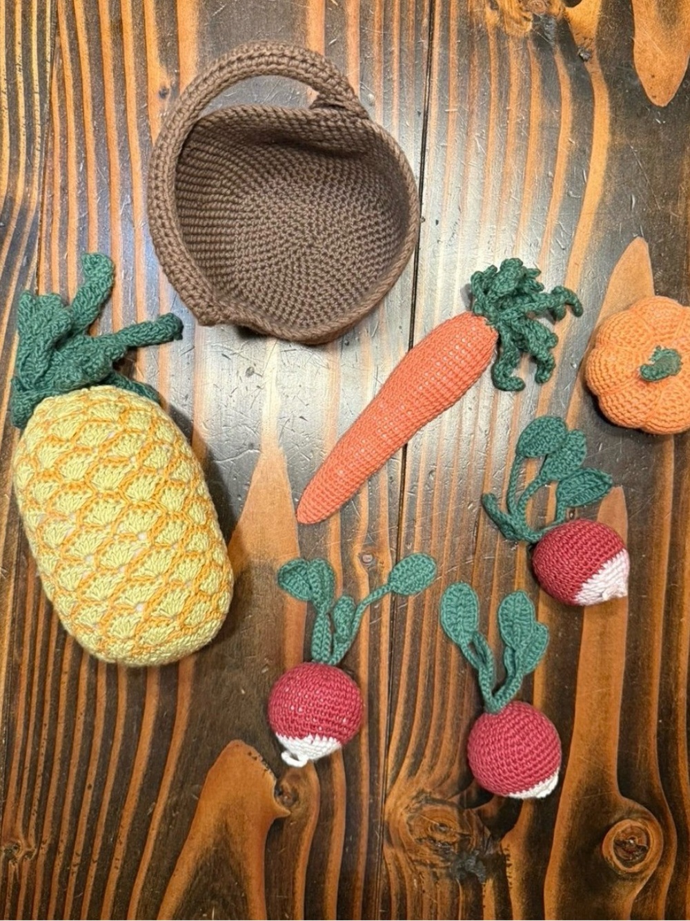 Kate Quinn WLFA Basket and Fruit